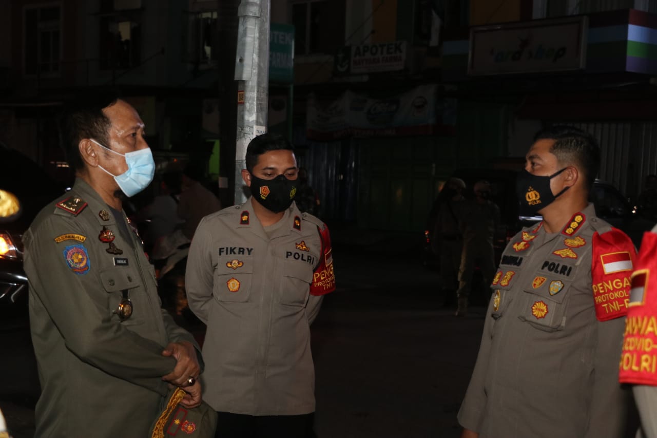 Kapolresta Tangerang Kombes Pol Wahyu Sri Bintoro memimpin apel gabungan