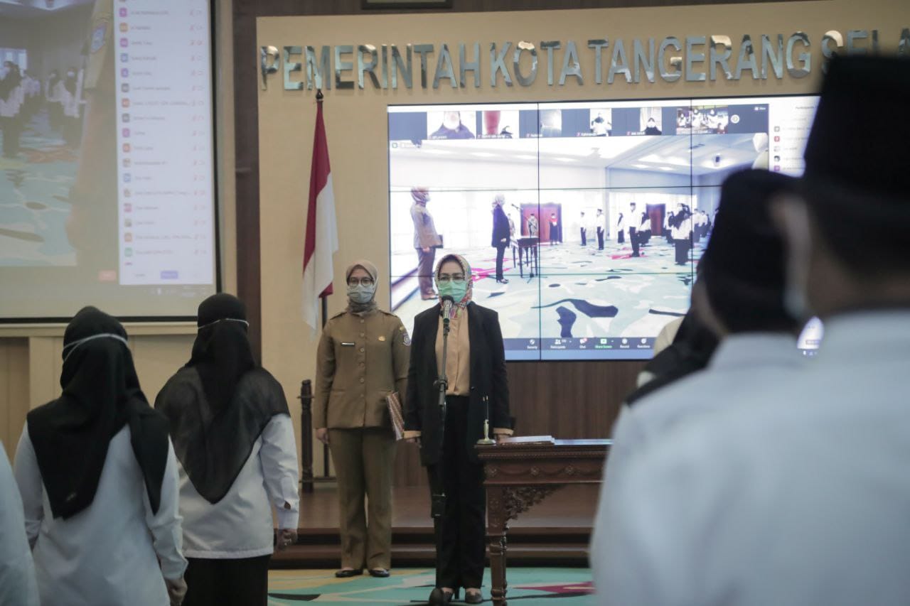 Pemerintah Kota Tangerang Selatan (Tangsel) melantik 197 pegawai non PNS tingkat K2 menjadi Pegawai Pemerintah dengan Perjanjian Kerja (PPPK).