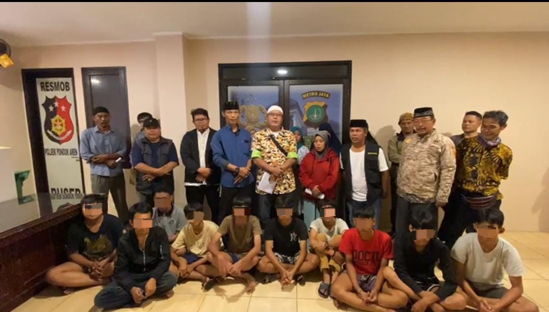 Polisi Datangkan Orang Tua Belasan Remaja Yang Terlibat Perang Sarung Di Pondok Aren